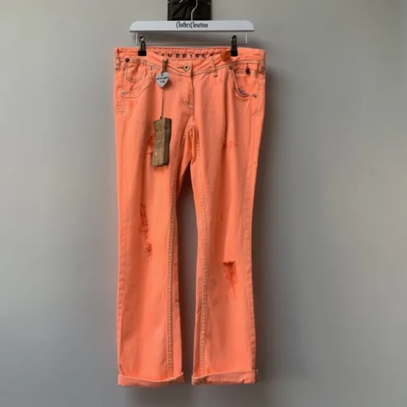 River Island Denim - RIVER ISLAND Neon Orange Jeans 
Low rise
Straight leg
UK 12 petite
Mark